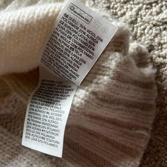 & Other Stories Wool Mohair Puff Sleeve Sweater - Picture 15 of 17